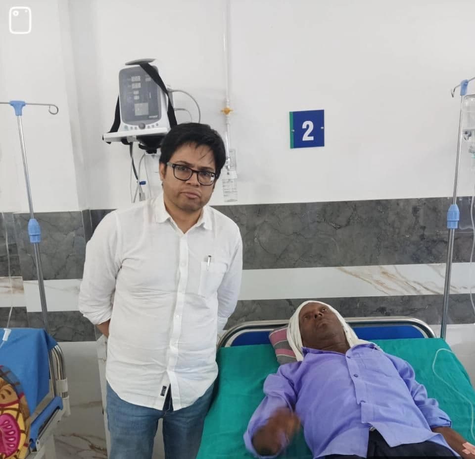 Dr. Manish Kumar Sharma — clinic and patient care moments, photo 3